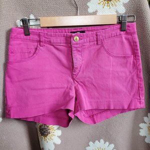 H&M BRIGHT pink denim shorts